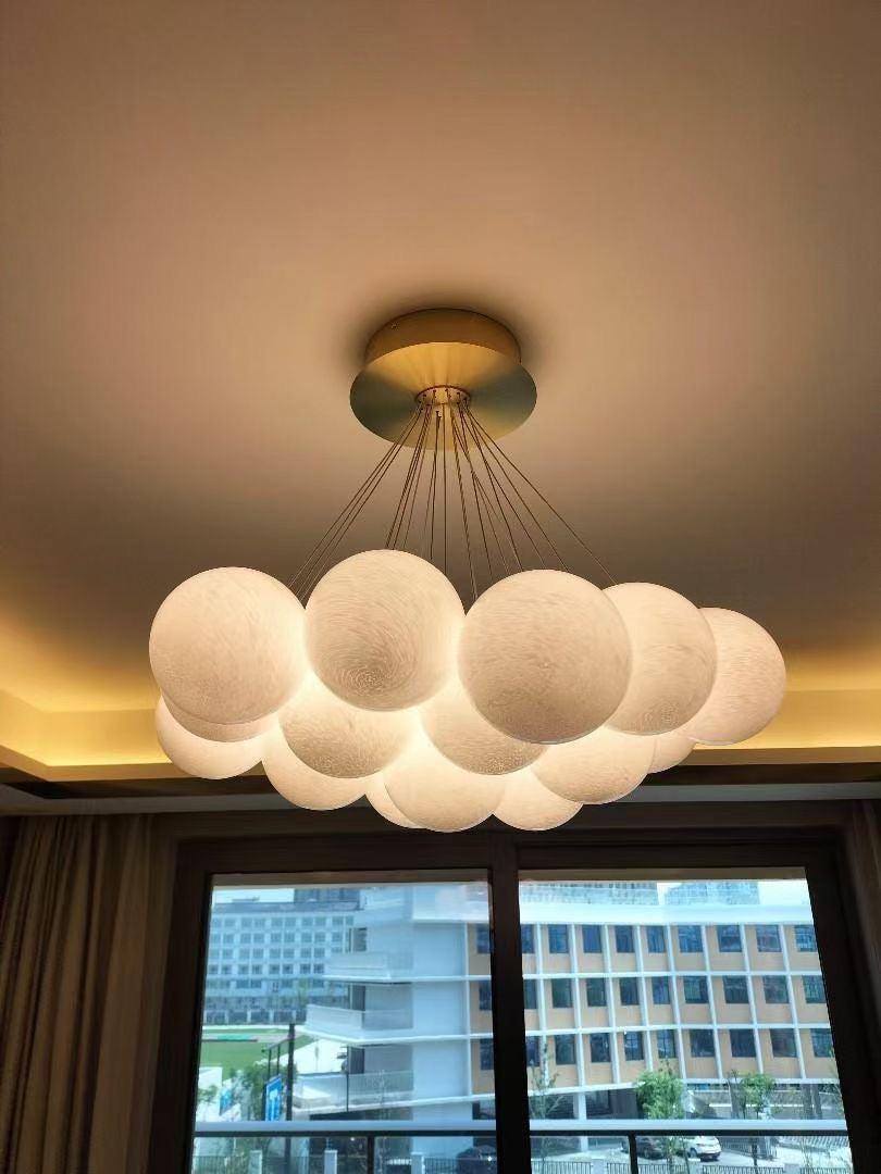 Alabaster Anne Globe Art Pendant Light - Yovalighting