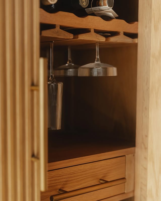 Finnley Bar Cabinet - Yovalighting