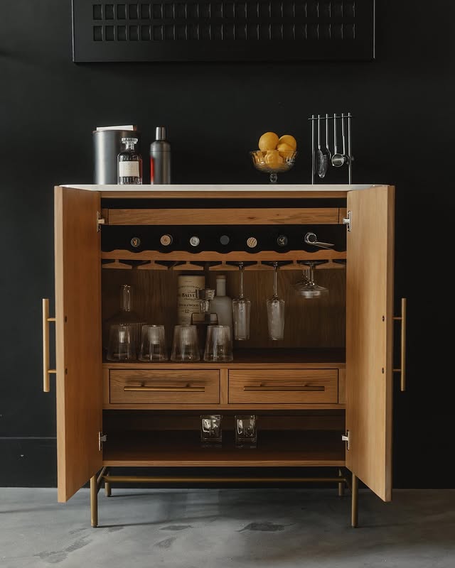 Finnley Bar Cabinet - Yovalighting